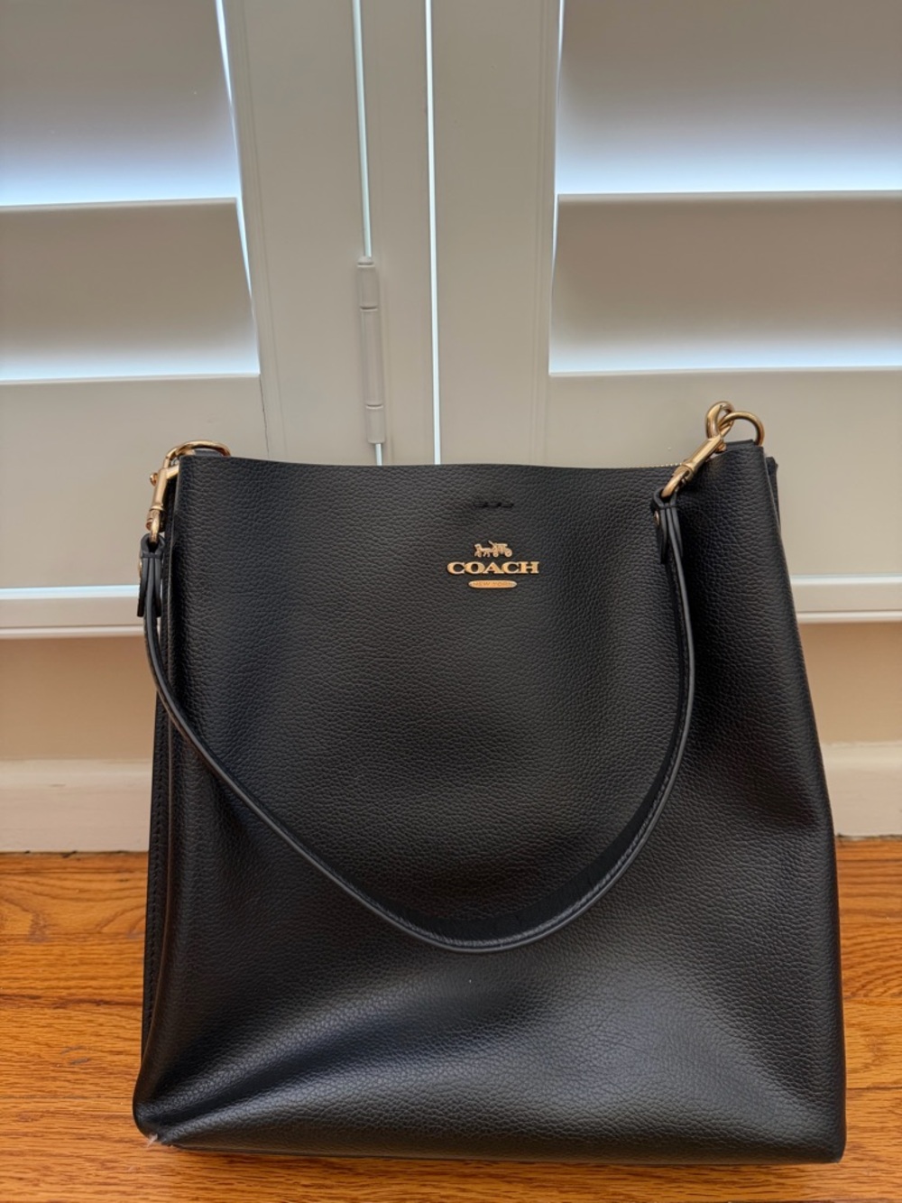 Coach Black Pebbled Leather Hobo Shoulder Bag with Gold Hardware